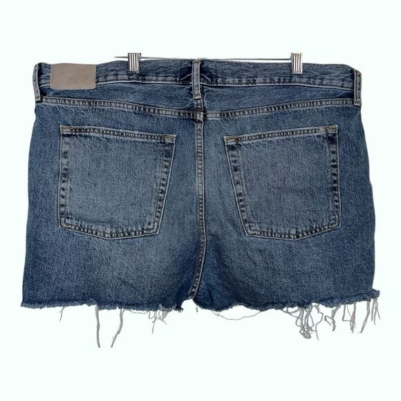 EVERLANE The Relaxed '90s Short Jean Cut Offs Button Fly Organic Cotton Size 33 - Picture 2 of 5